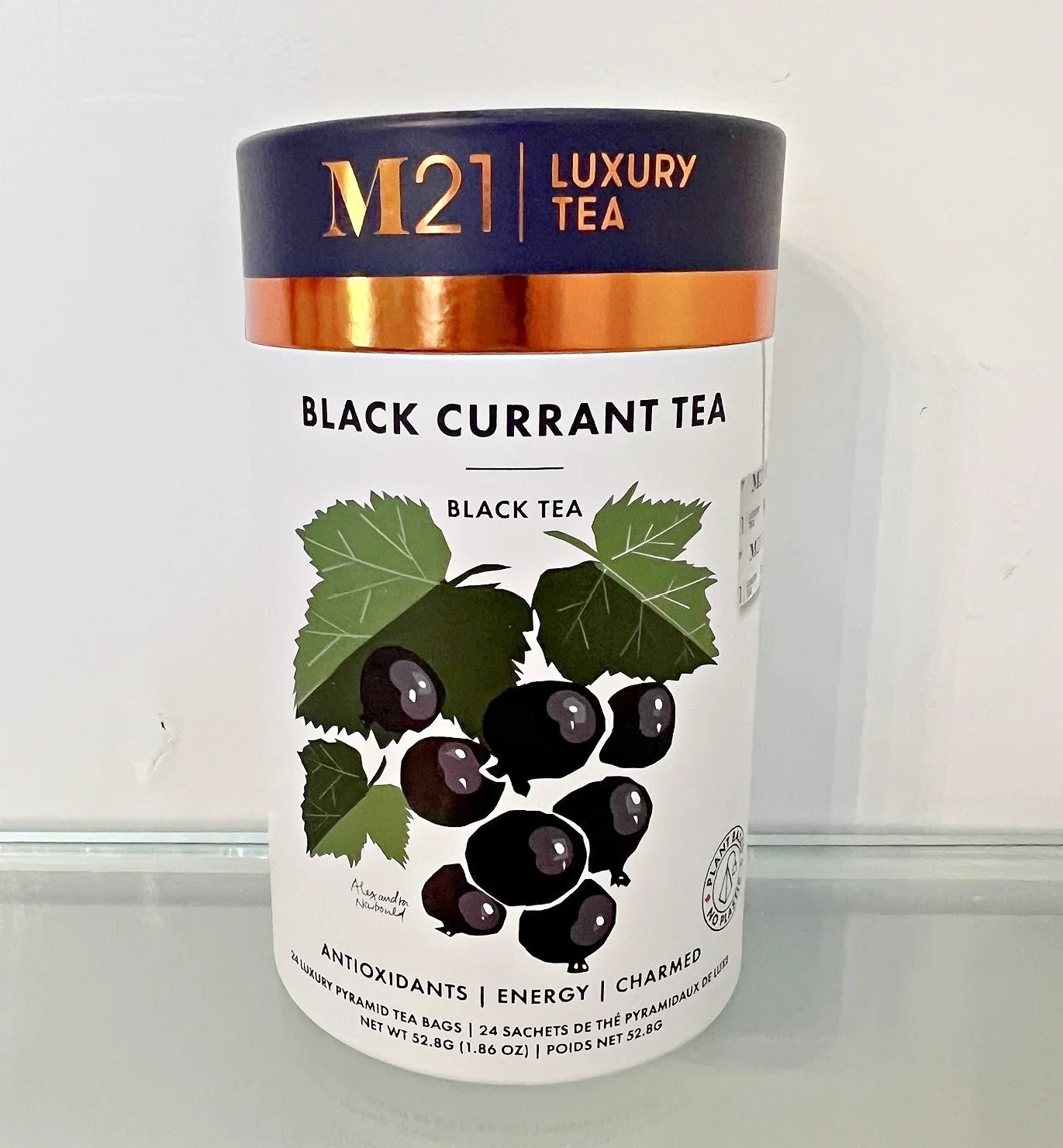 M21 Luxury Black Currant Tea 24 Sachets Box — Paris In A Cup Tea Shop